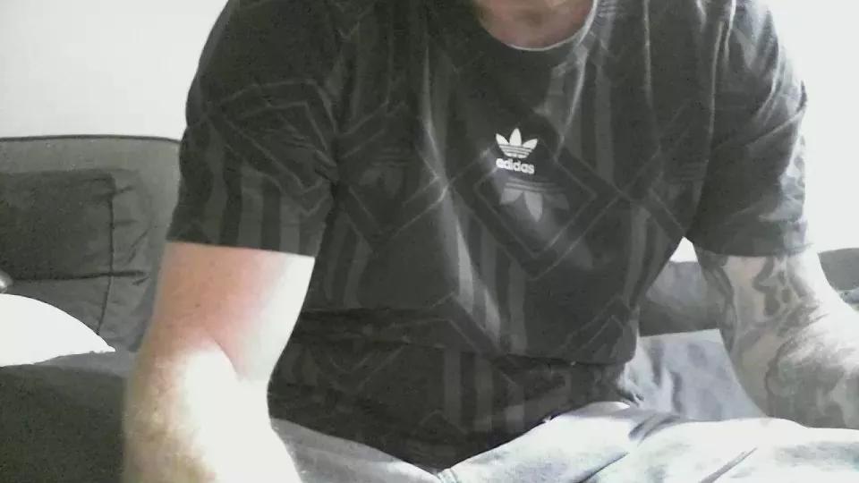 Mooooustache from Cam4