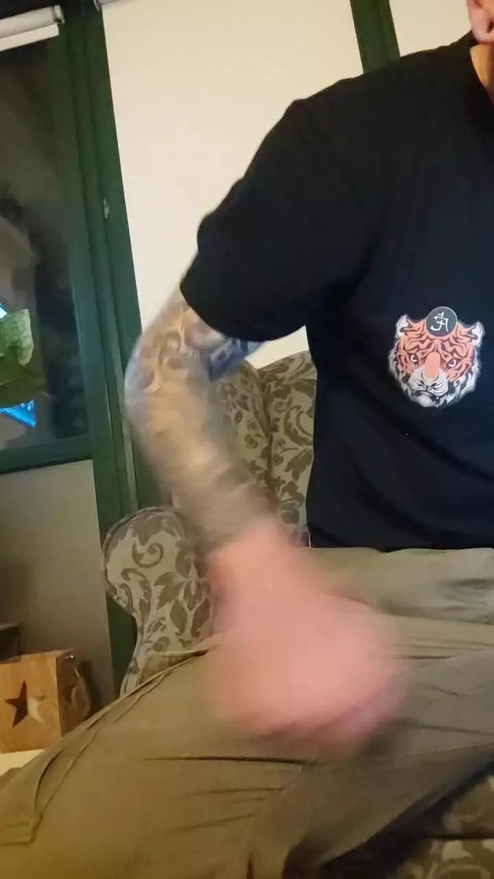 Mooooustache from Cam4