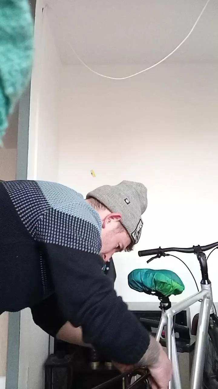 Mooooustache webcams show profile image 