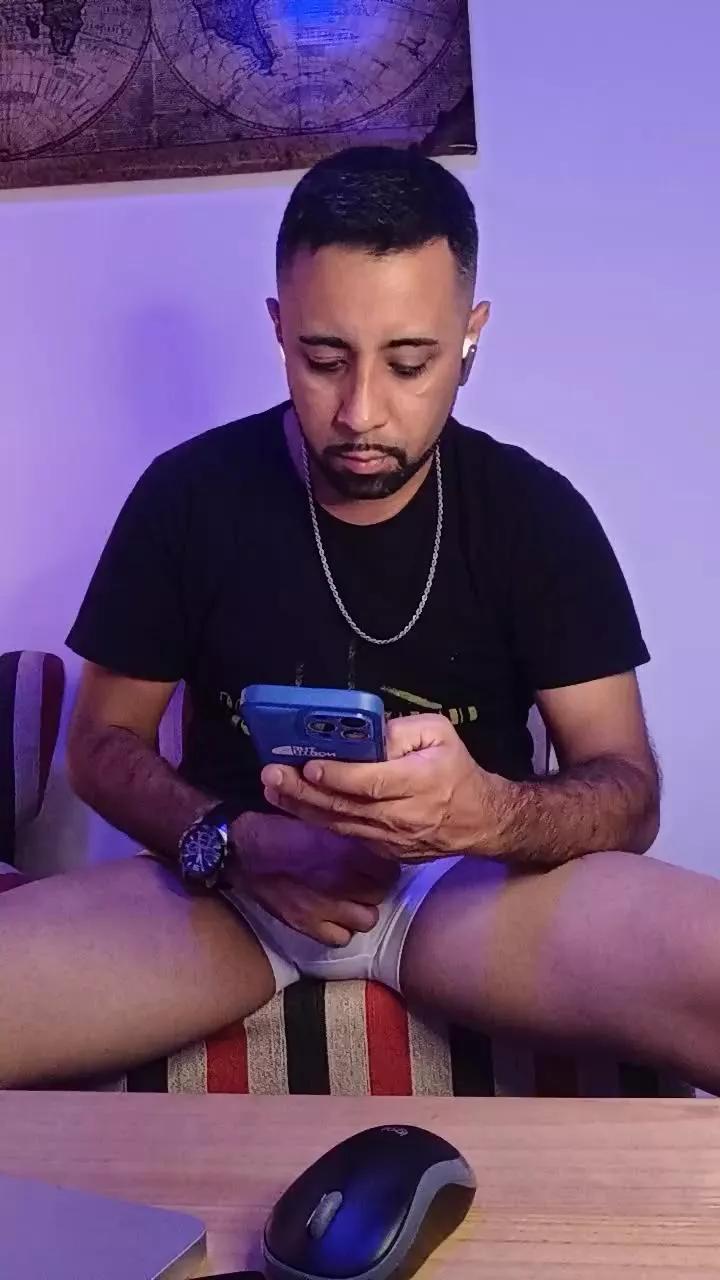 Morochiooo35 from Cam4