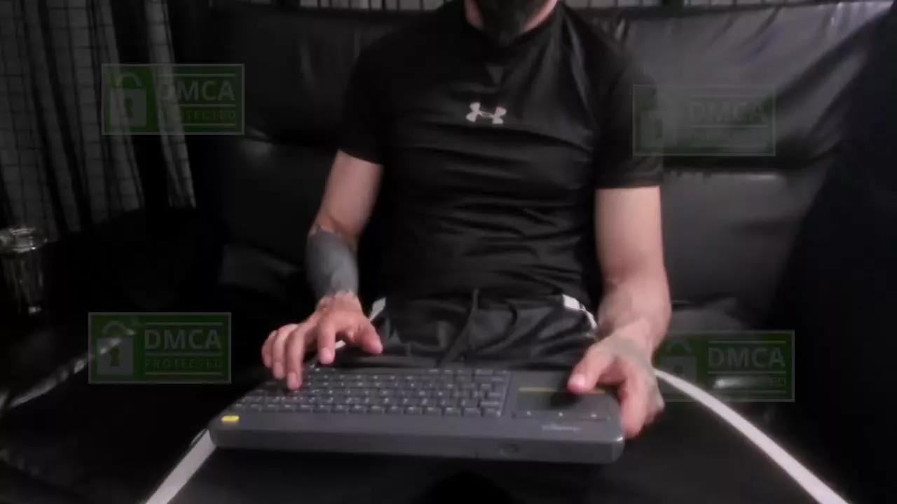 Mrklein__69 webcams show profile image 