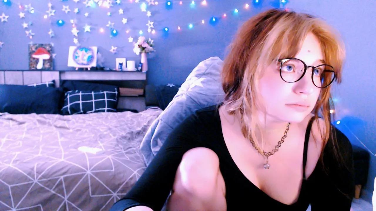 Mymoonstar webcams show profile image 