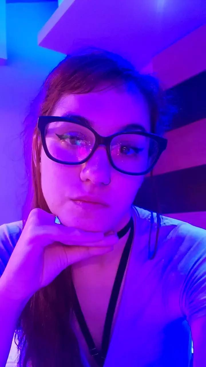 Nat_agus webcams show profile image 