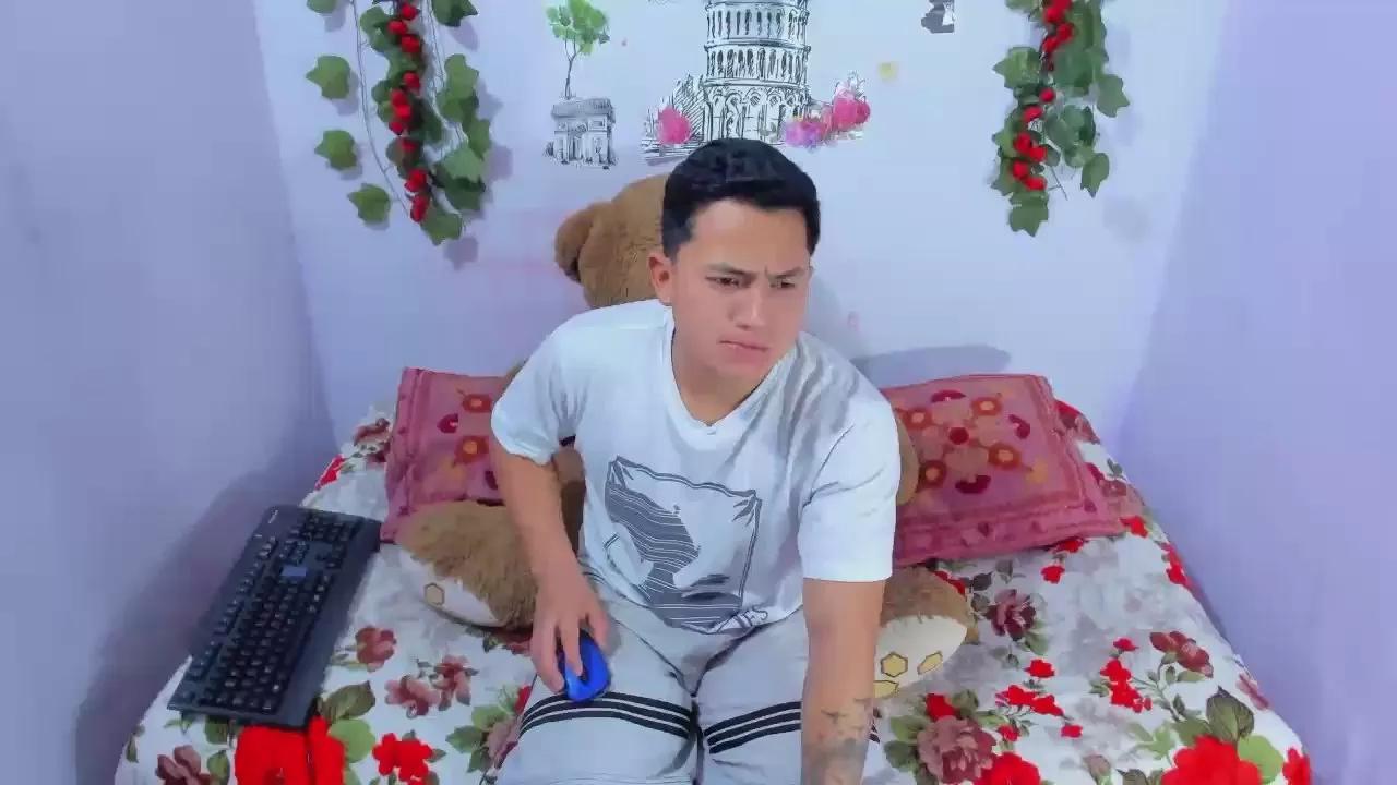 Natalia_Juliam from Cam4