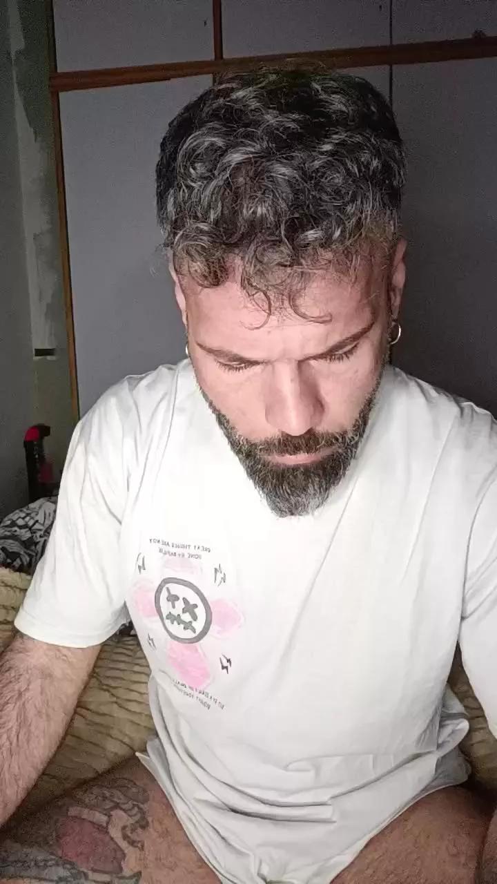 NenaMama32 from Cam4