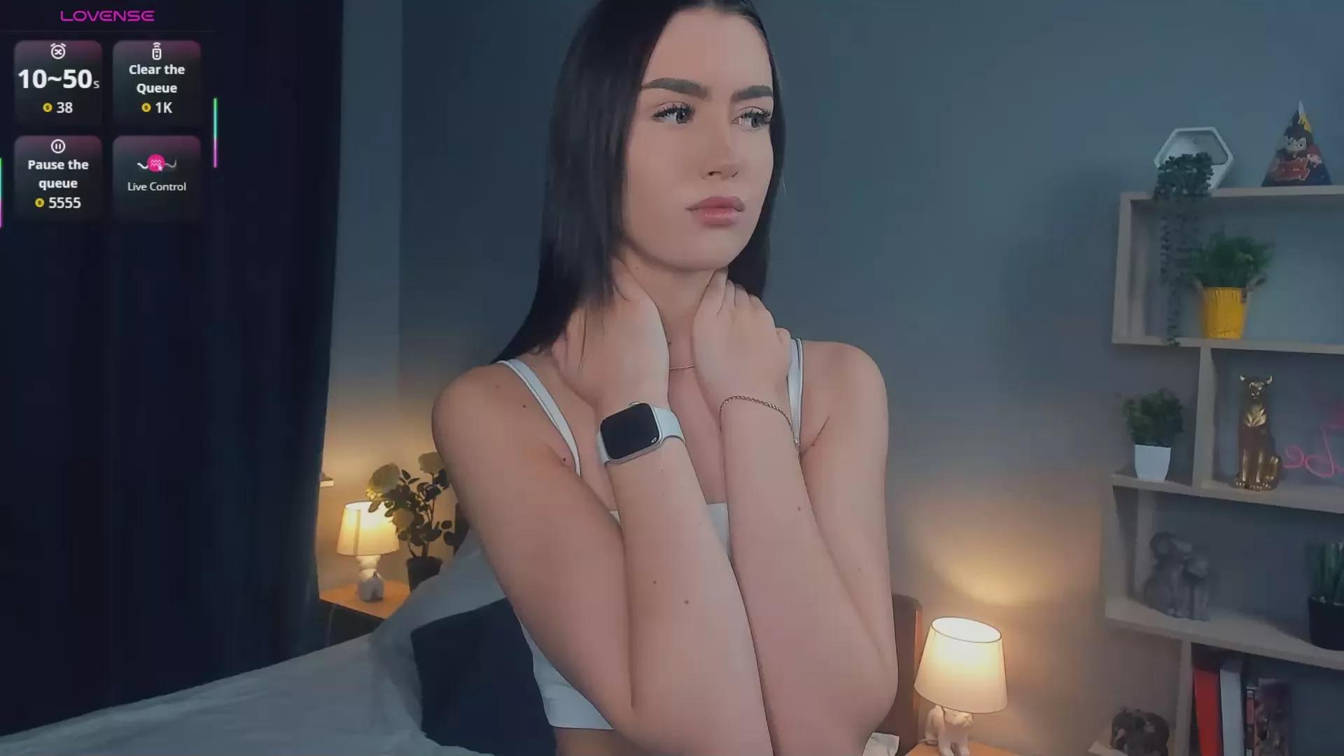 NenitaGoularte from Cam4