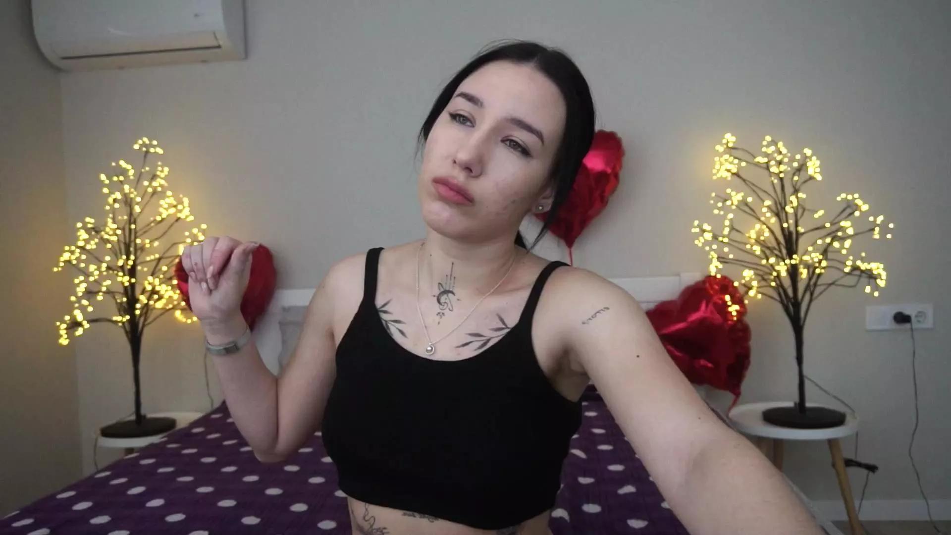 NikkiNikkis from Cam4