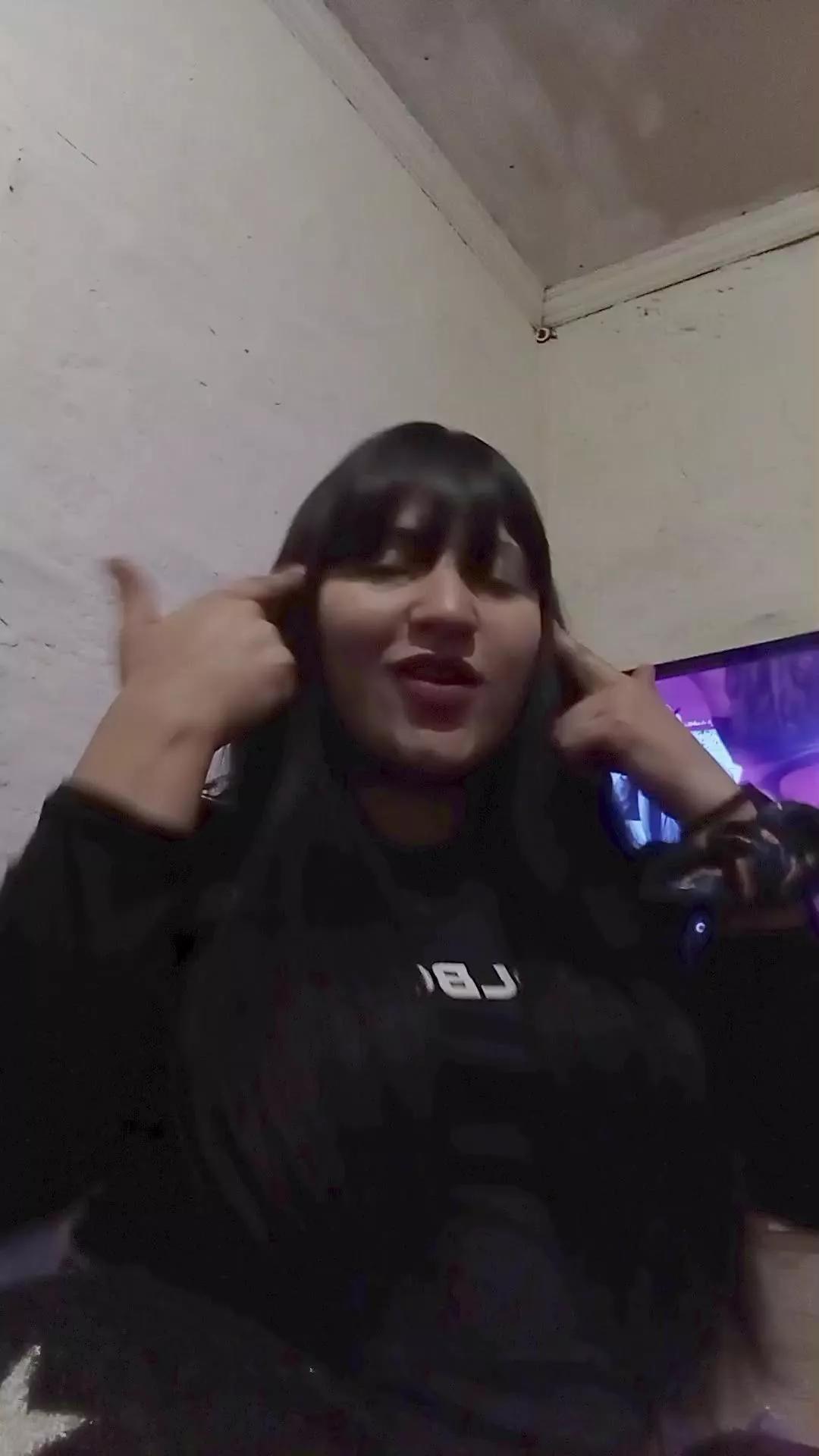 nooocllama from Cam4