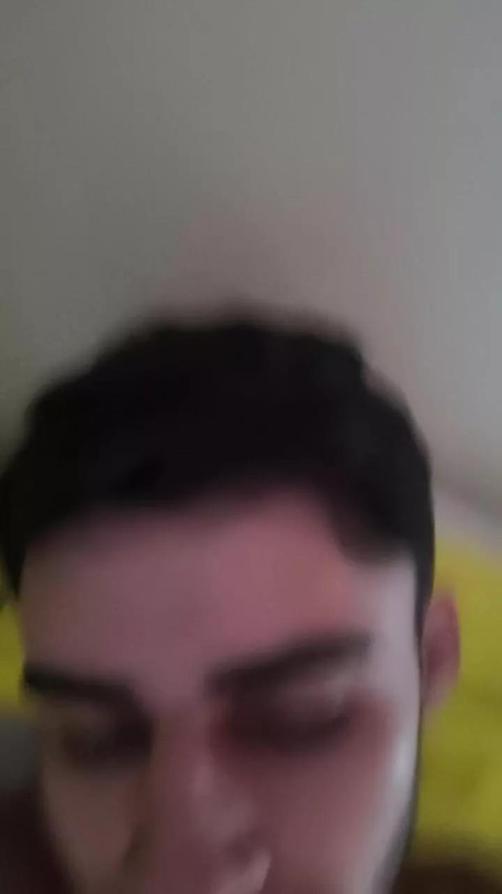 NovinPauzudoo webcams show profile image 