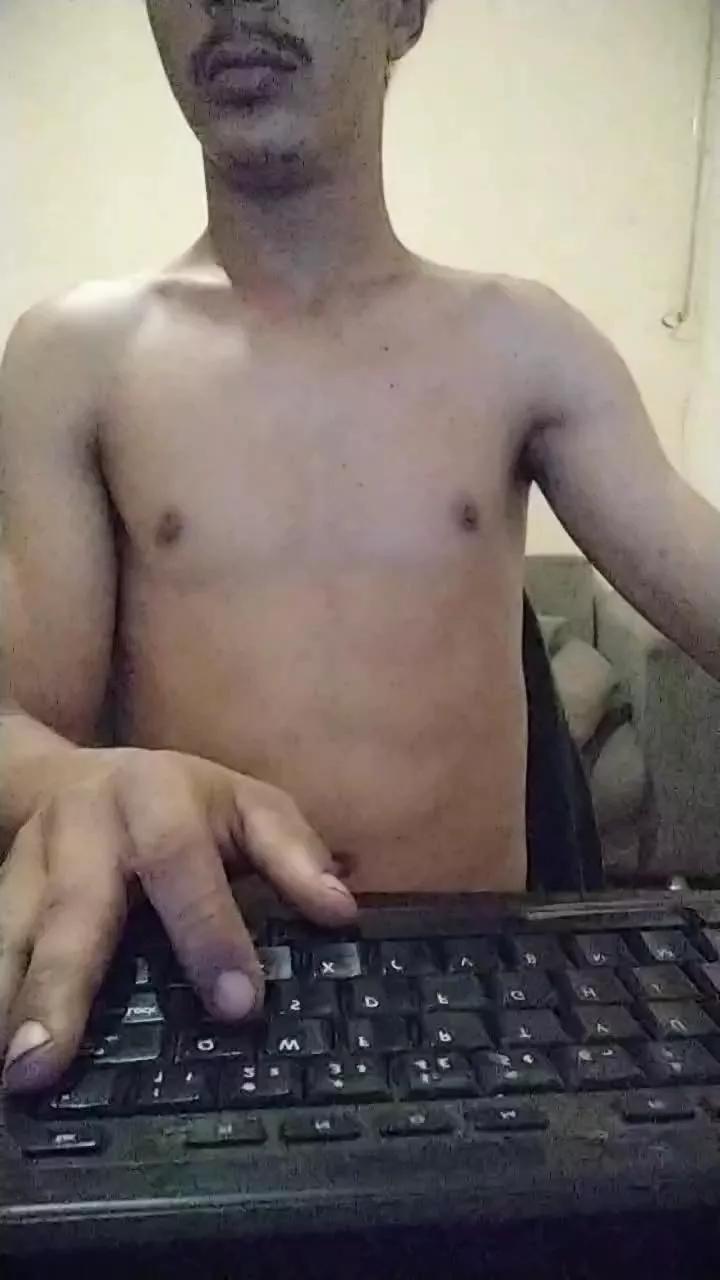 novonaarea1 from Cam4