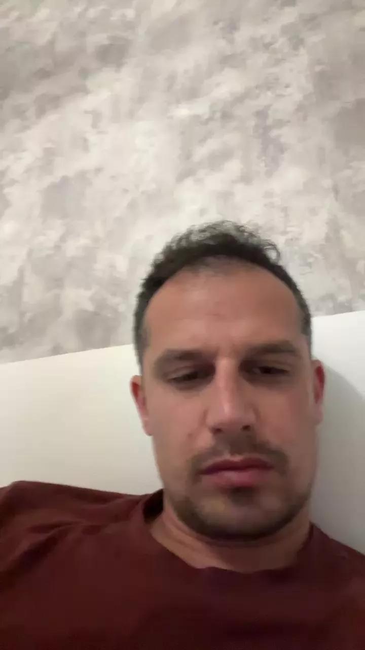 Nursealone webcams show profile image 