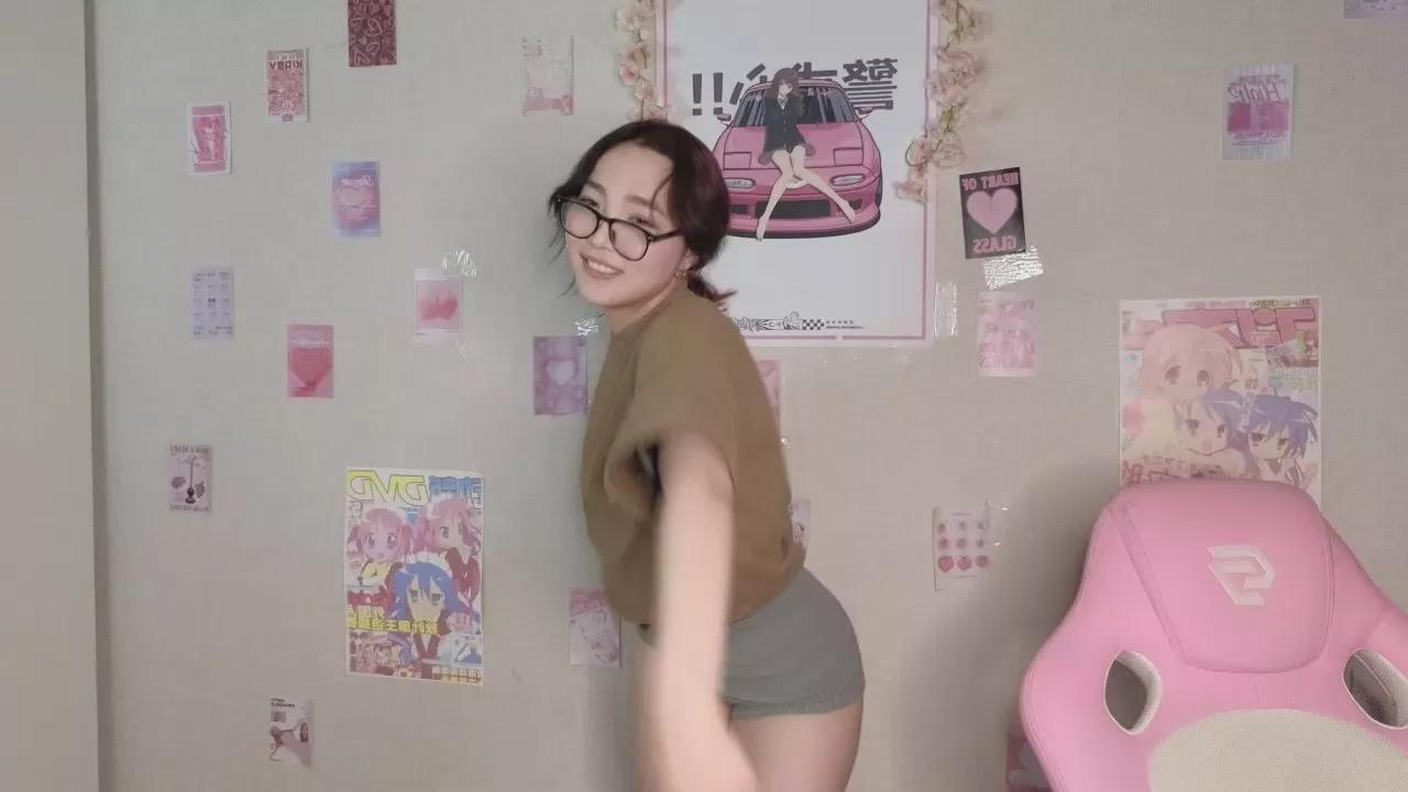 OdeliaGills on Cam4