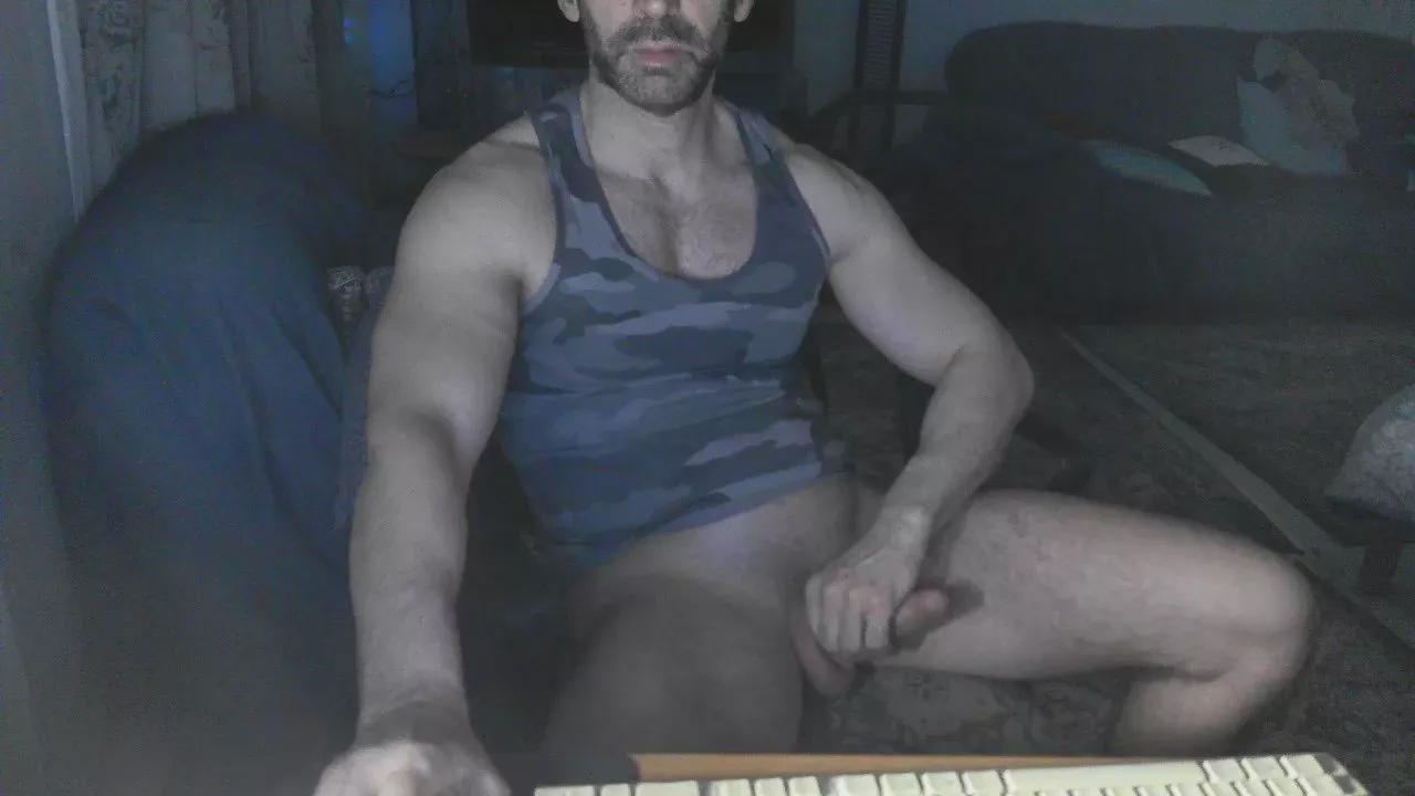 Olmo_hot from Cam4