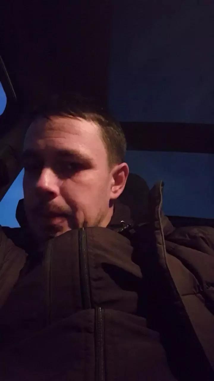 Oreo37 webcams show profile image 