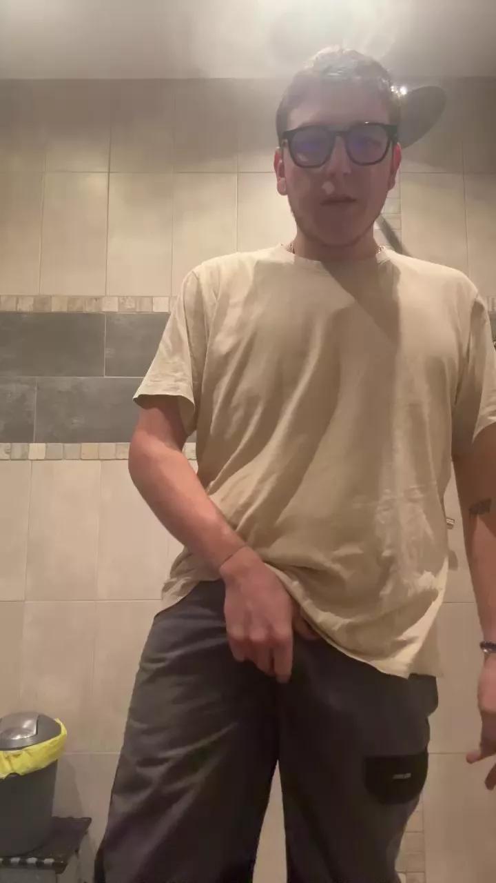 PaonRouge webcams show profile image 