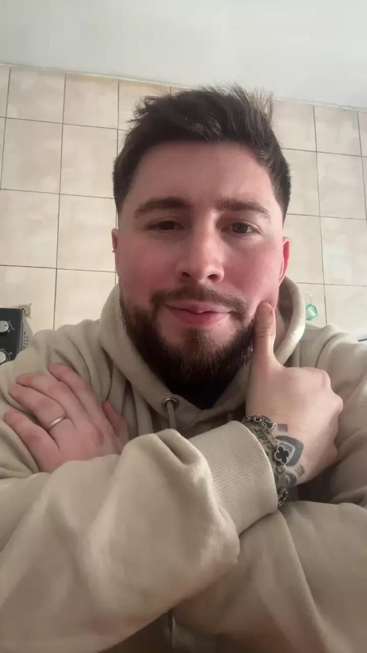 Papionfire from Cam4