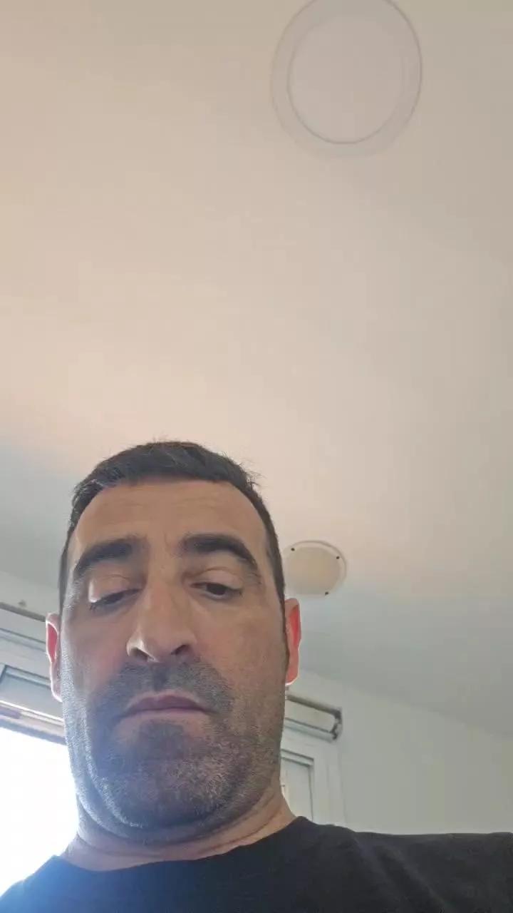 Pedro41g webcams show profile image 