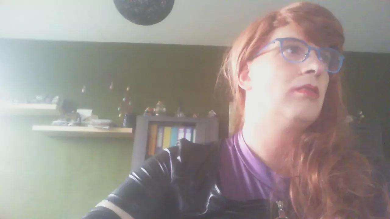 Pepietheman webcams show profile image 
