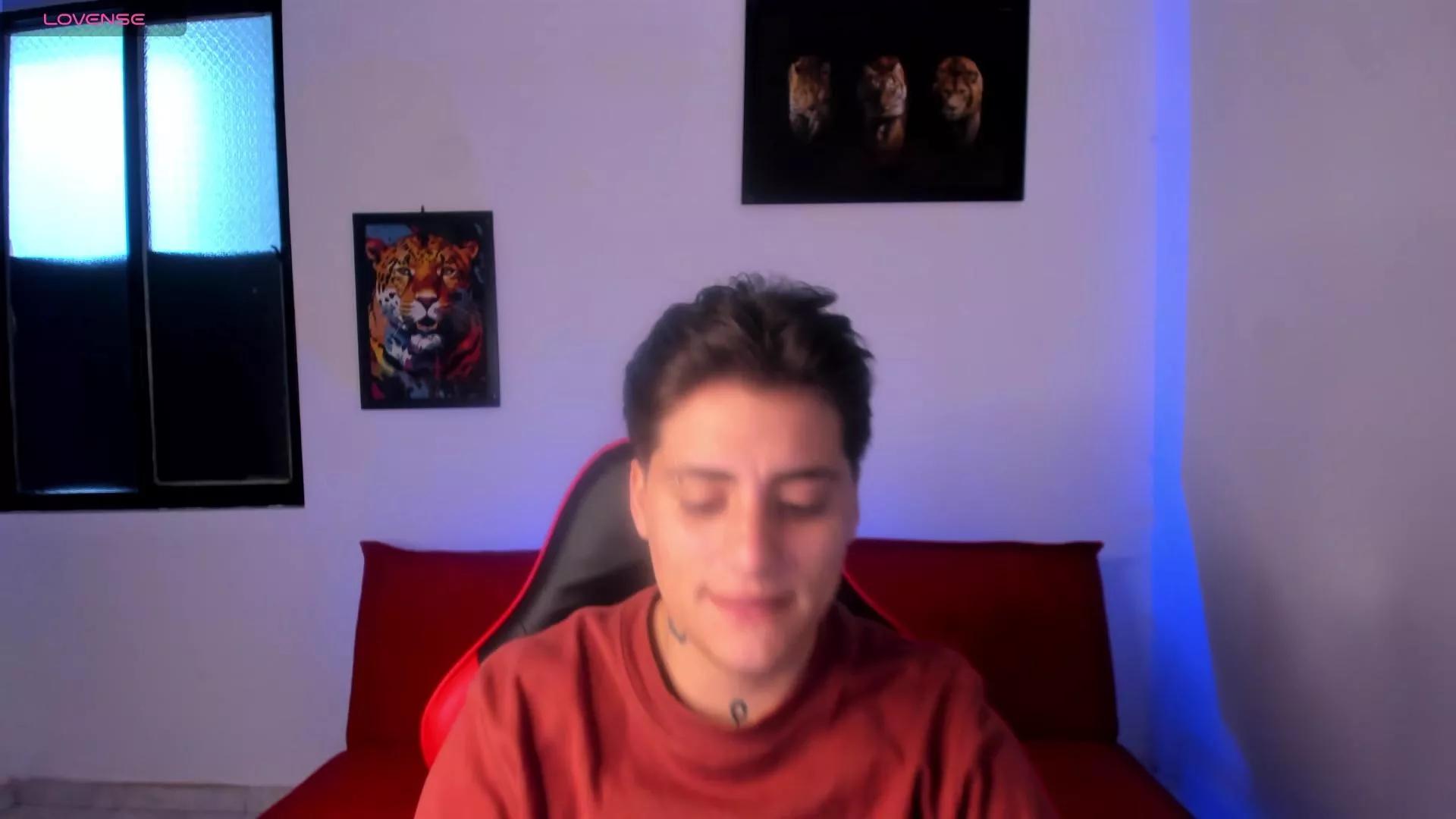 PeytonBox webcams show profile image 