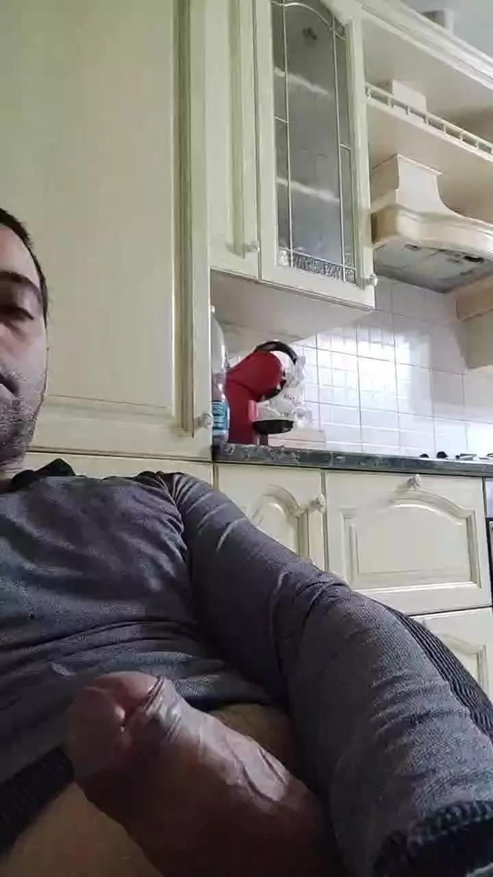 pippo405 from Cam4
