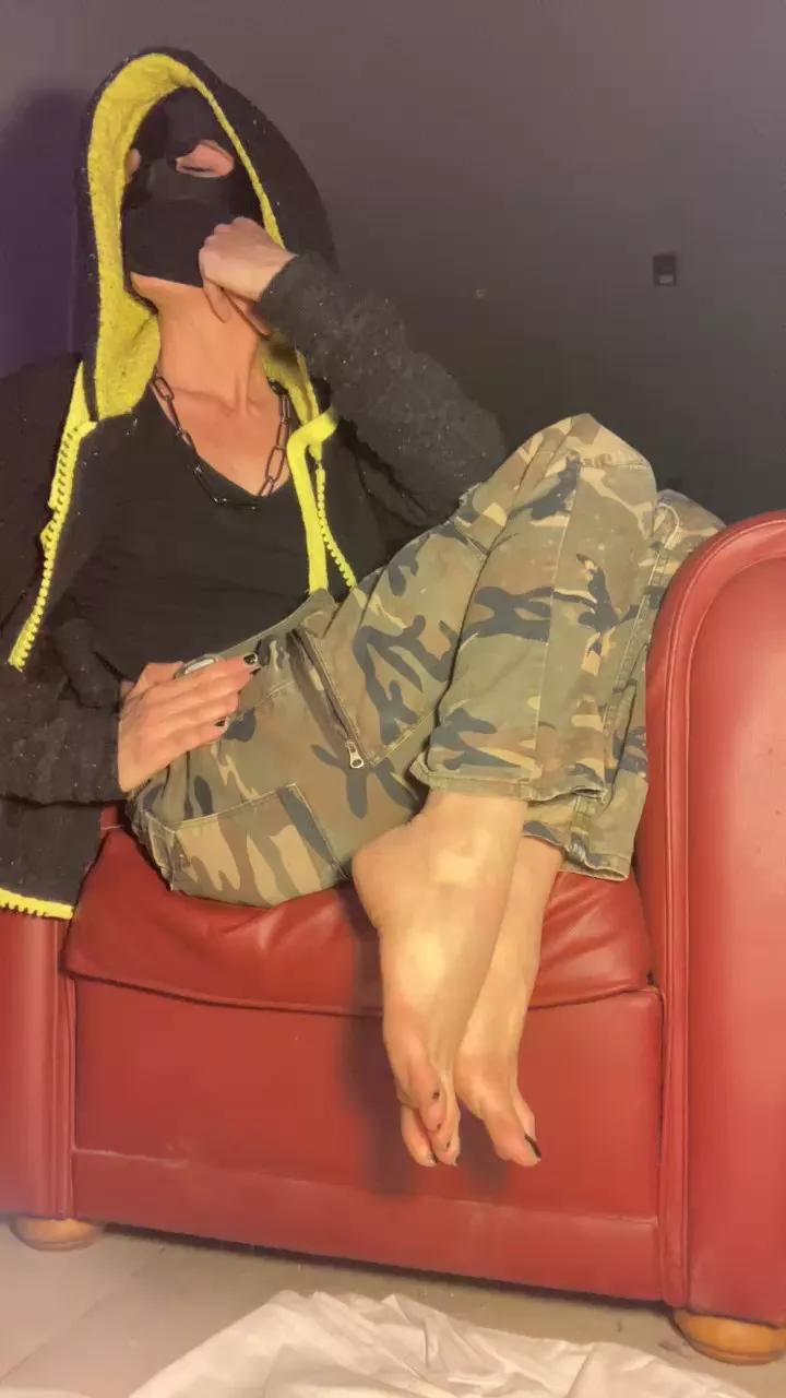 pissriot from Cam4