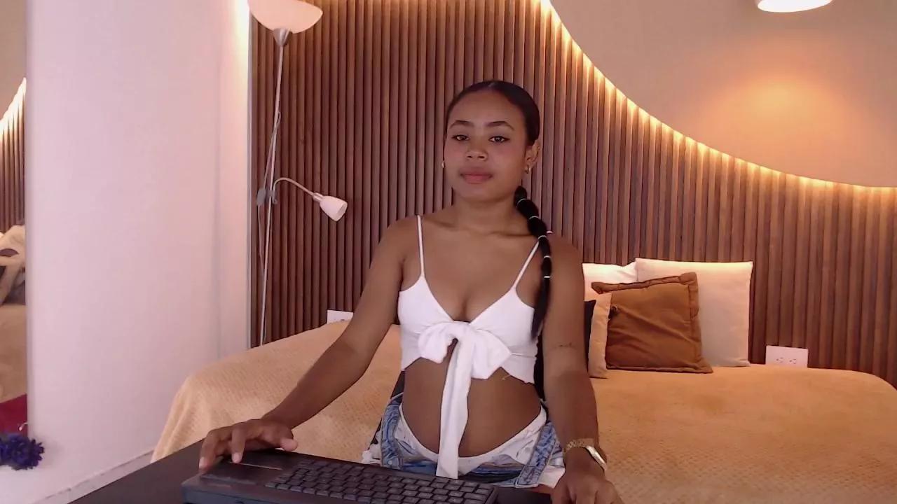 Pixie_01 from Cam4