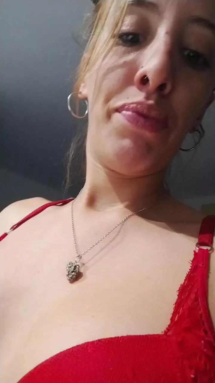 Playwithniky webcams show profile image 