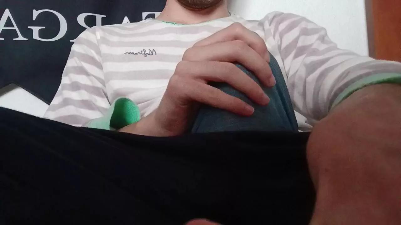 Pollon797 from Cam4