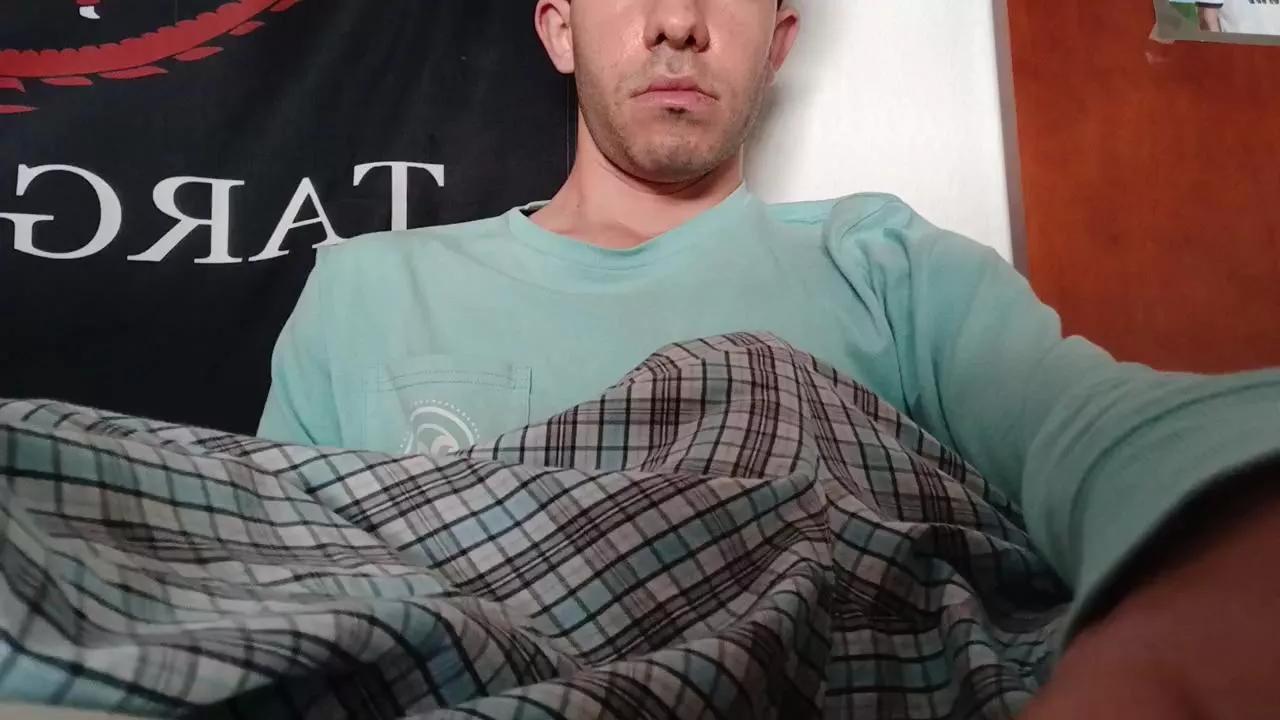 Pollon797 from Cam4