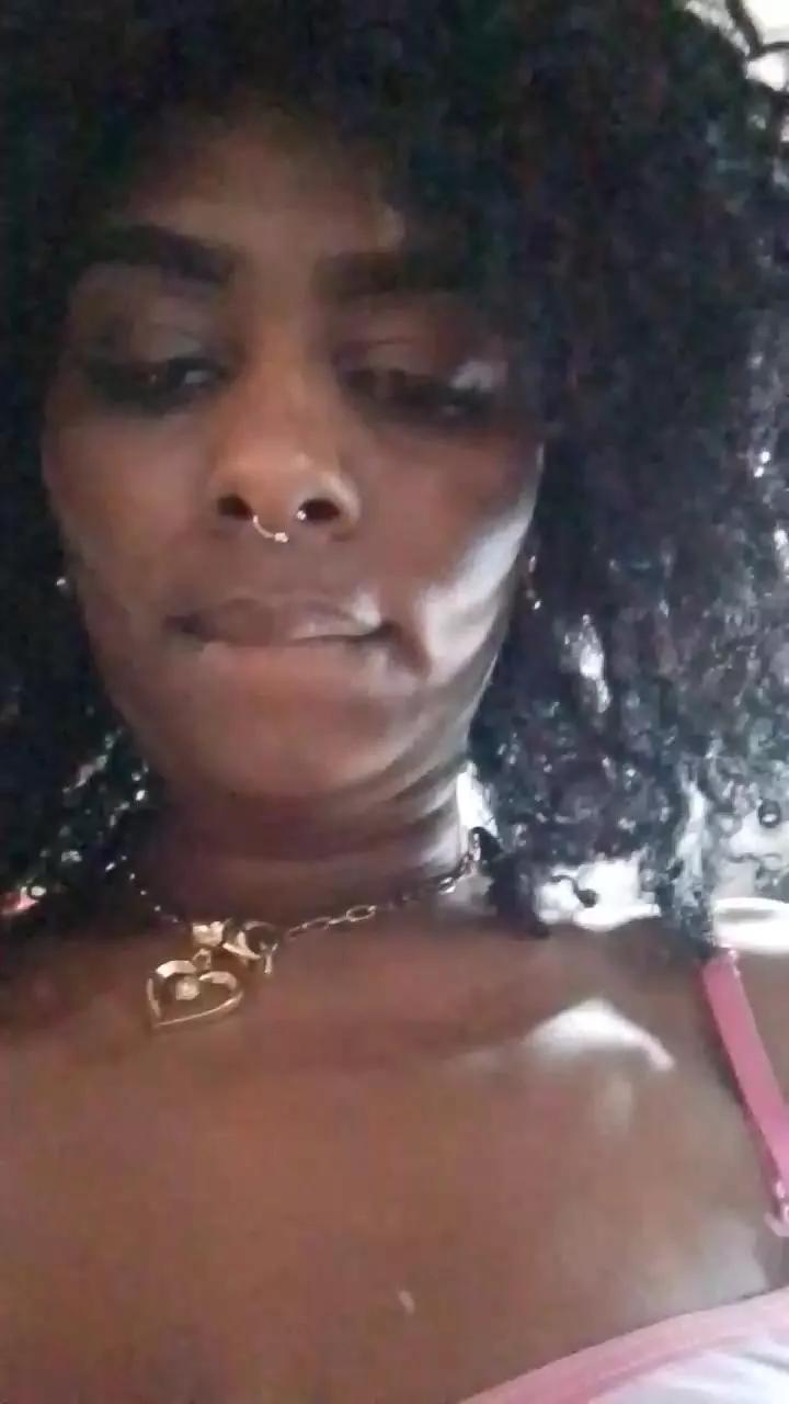 Pretasexy2 webcams show profile image 