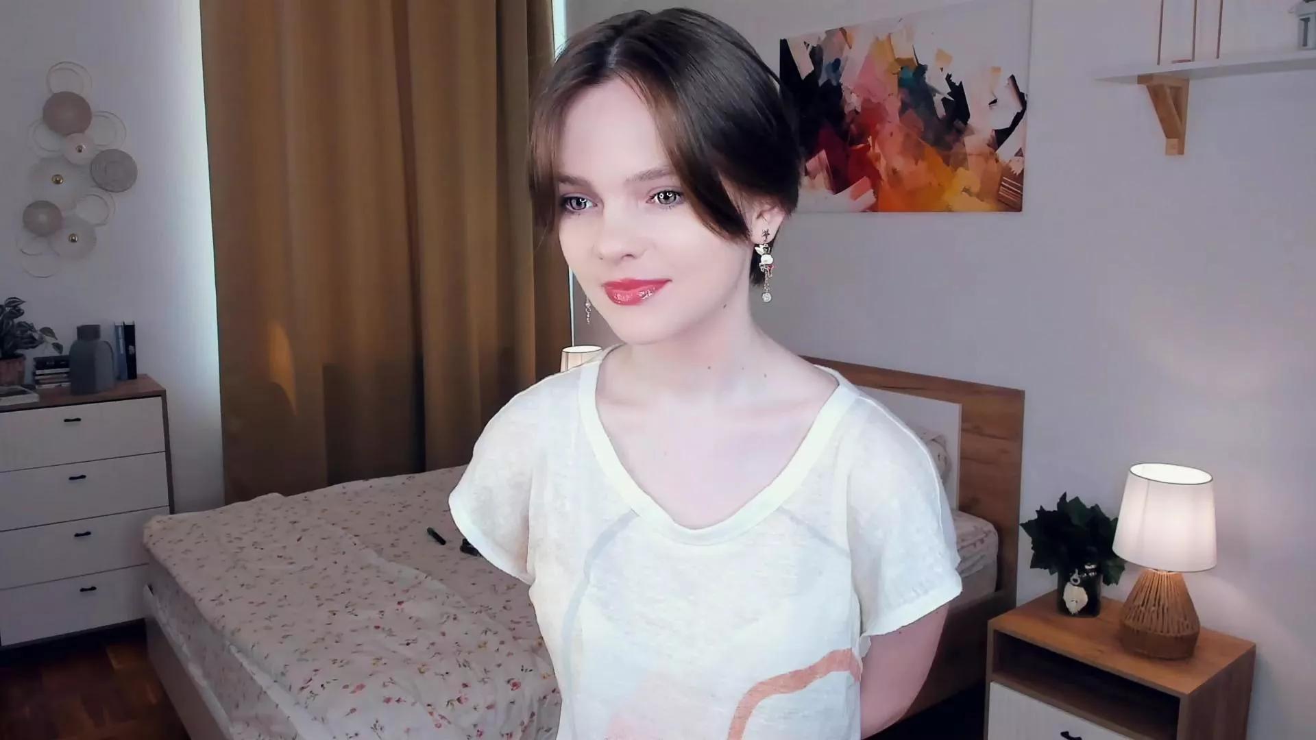PrimroseGee webcams show profile image 
