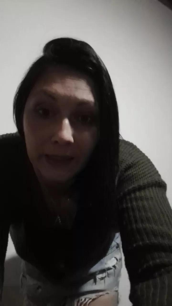 Pupichui from Cam4