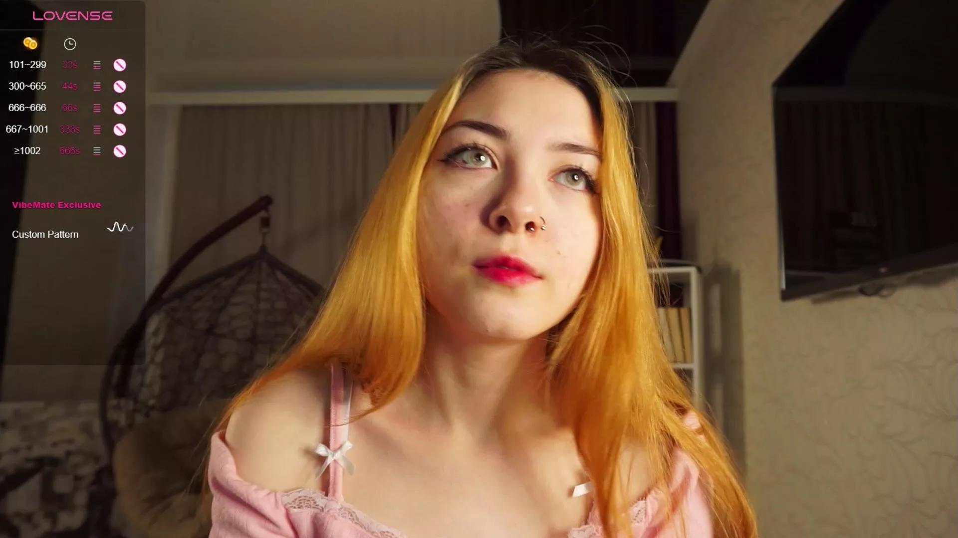 Pussy_Pikmi from Cam4