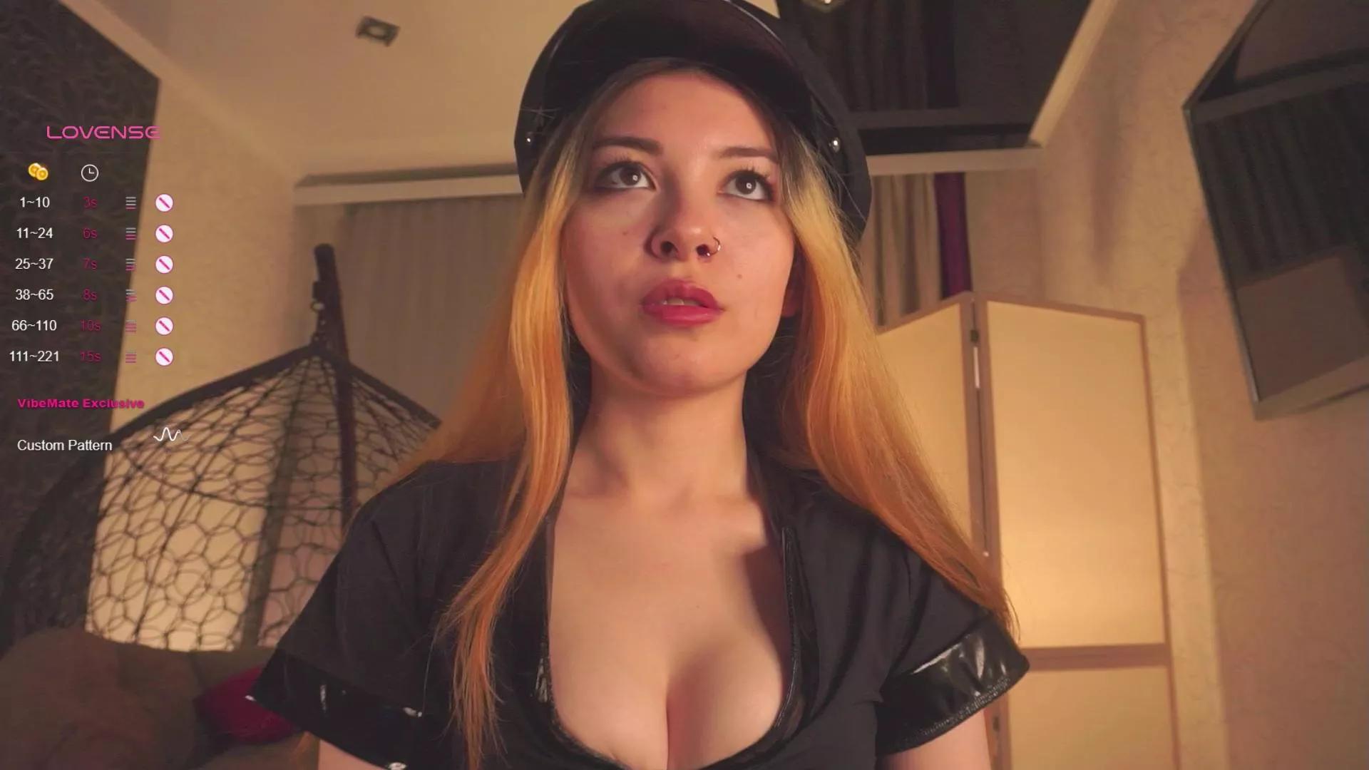 Pussy_Pikmi from Cam4