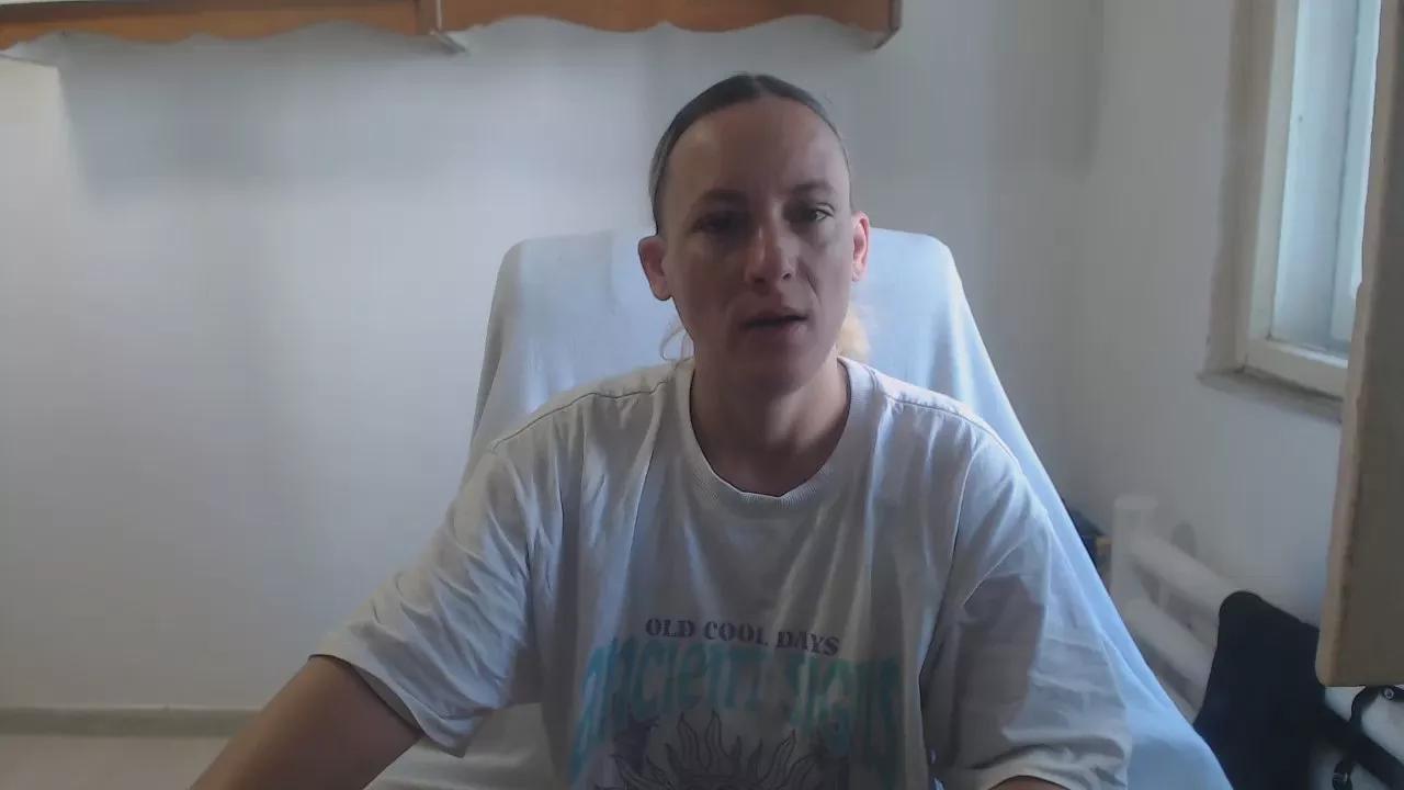queensinner from Cam4
