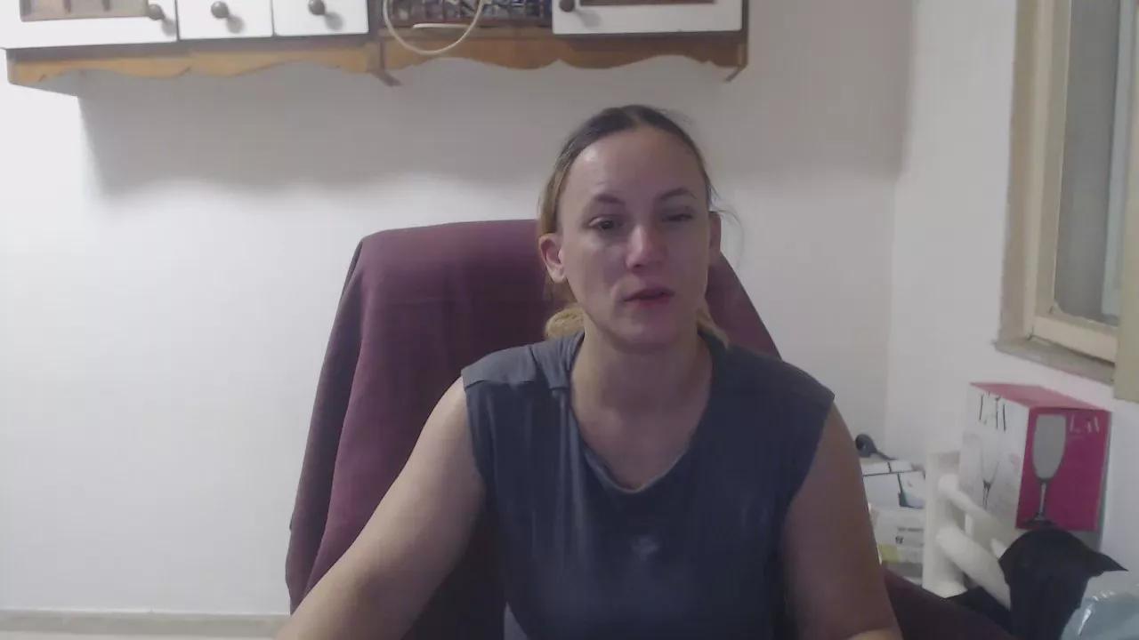 queensinner from Cam4