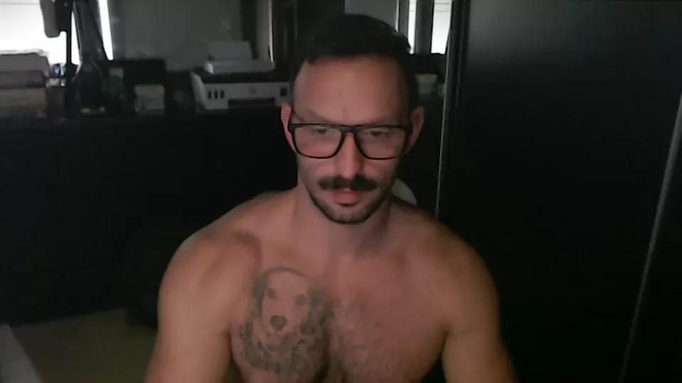 RafaBR82 from Cam4