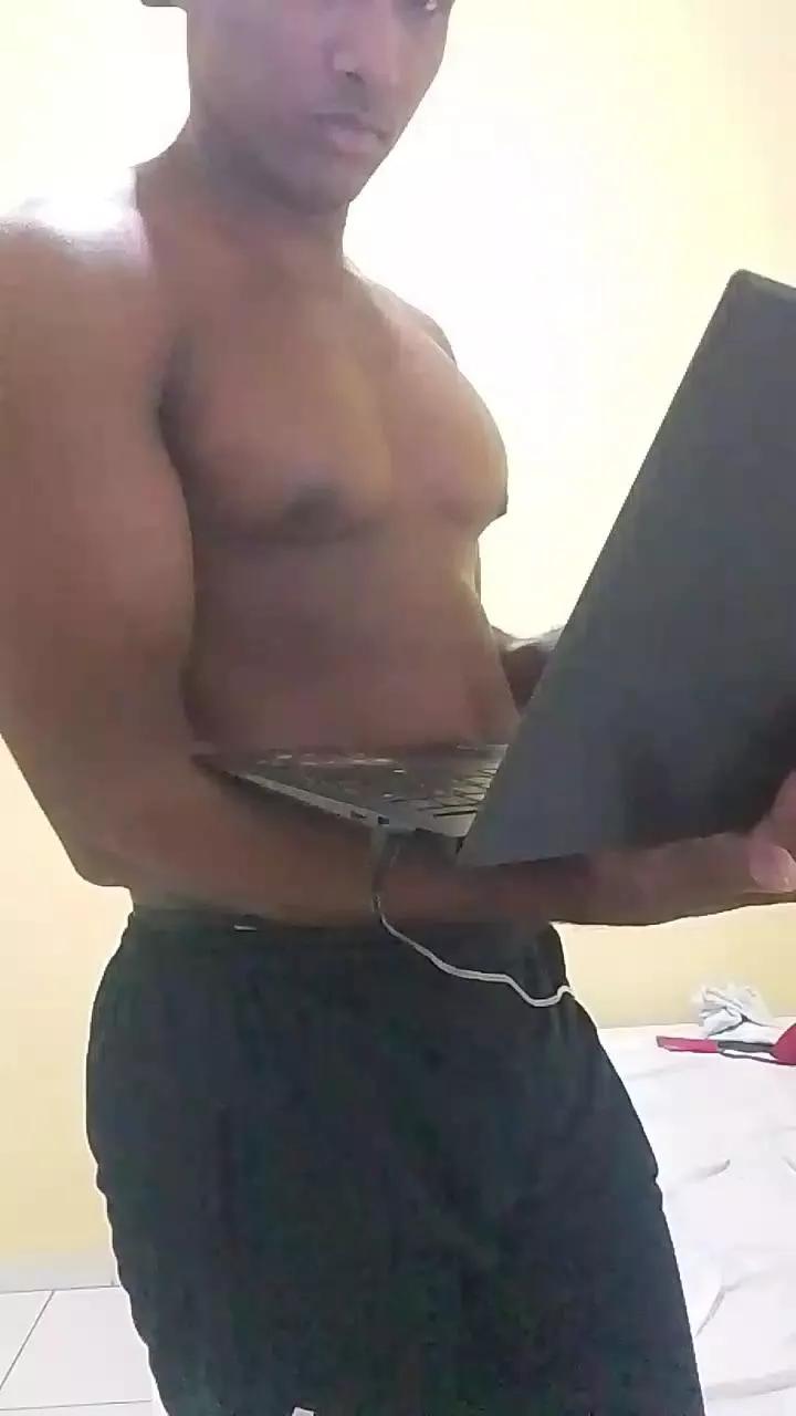 Rafachel from Cam4