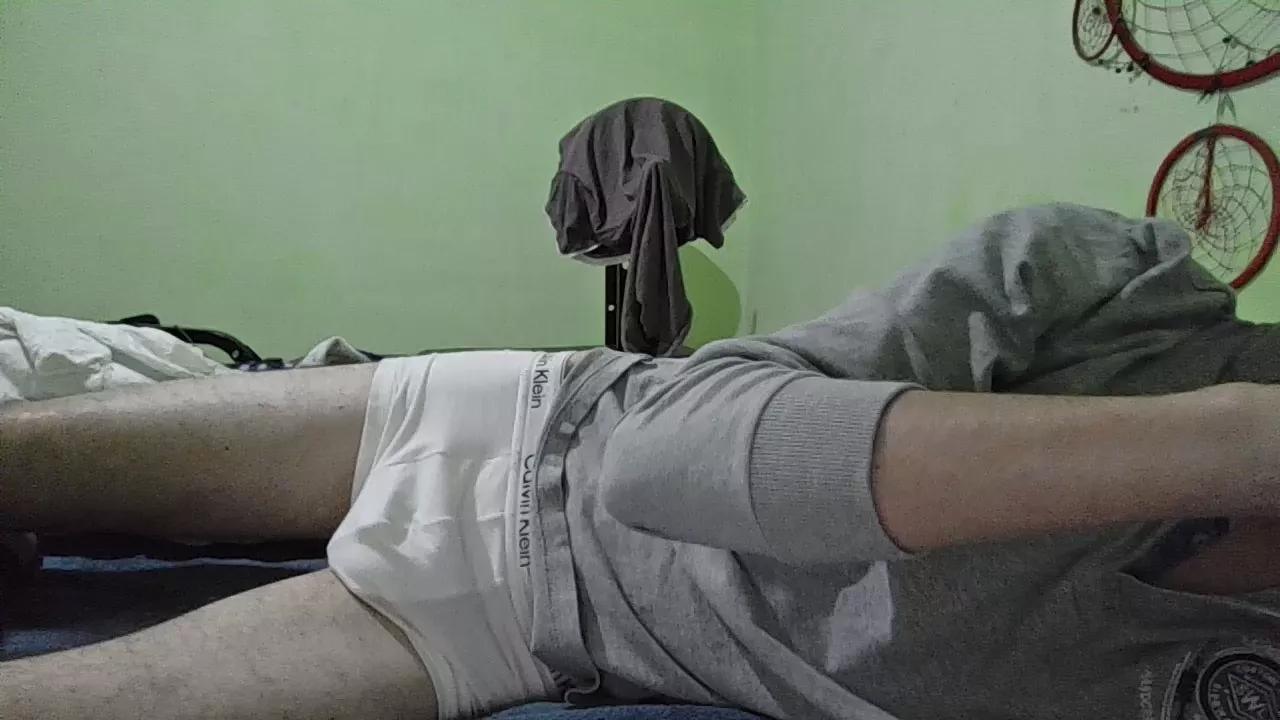 Renezelwegher24 from Cam4