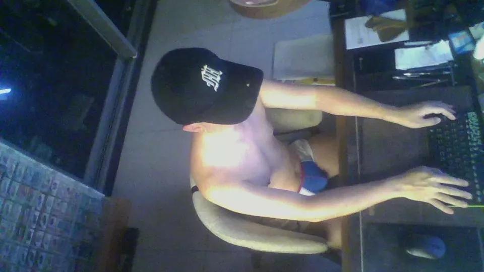 Ricky88888 webcams show profile image 