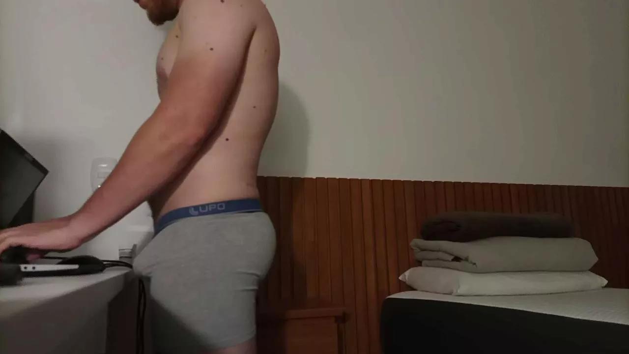 rodrigoeng_ from Cam4