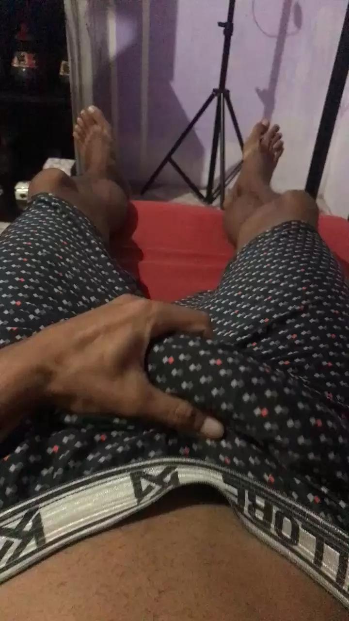 rodrigohot31 from Cam4