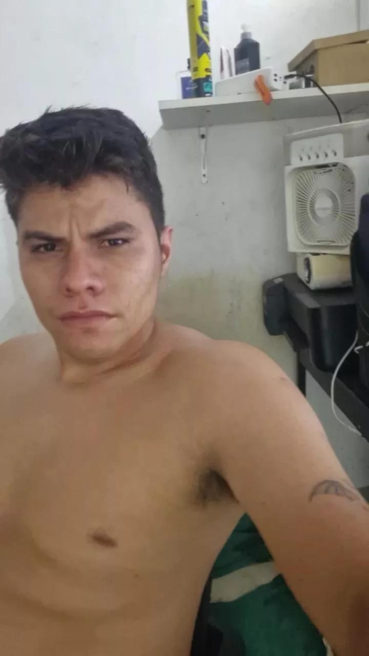 Romulopaiva webcams show profile image 