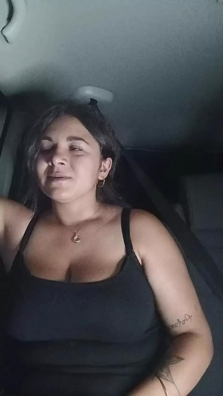 Roxynude webcams show profile image 