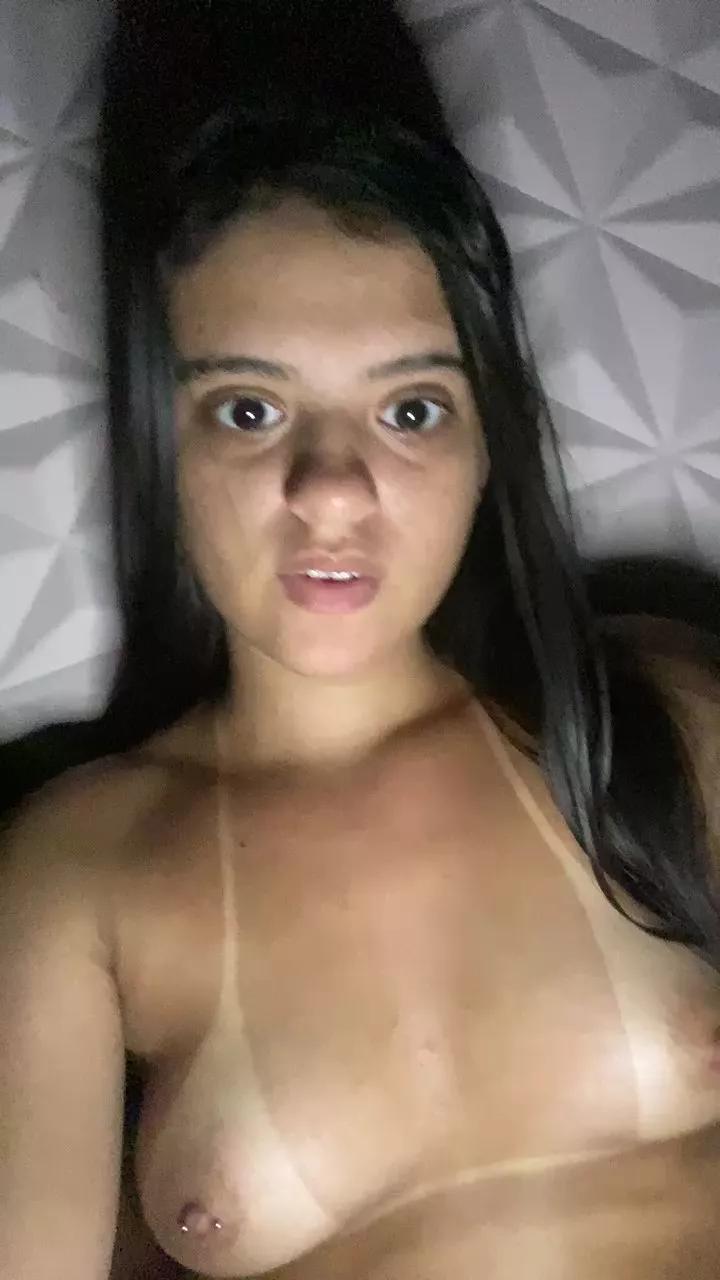 Rsuzukii4 webcams show profile image 