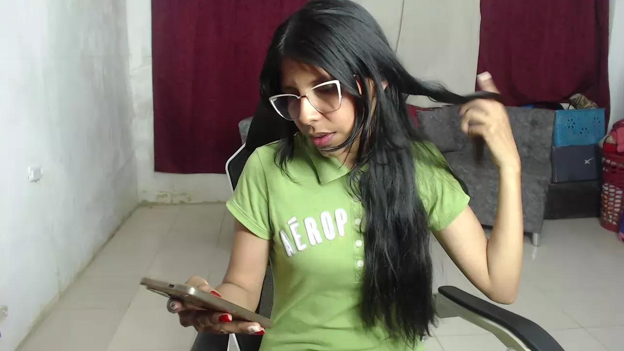 Saharii02 from Cam4