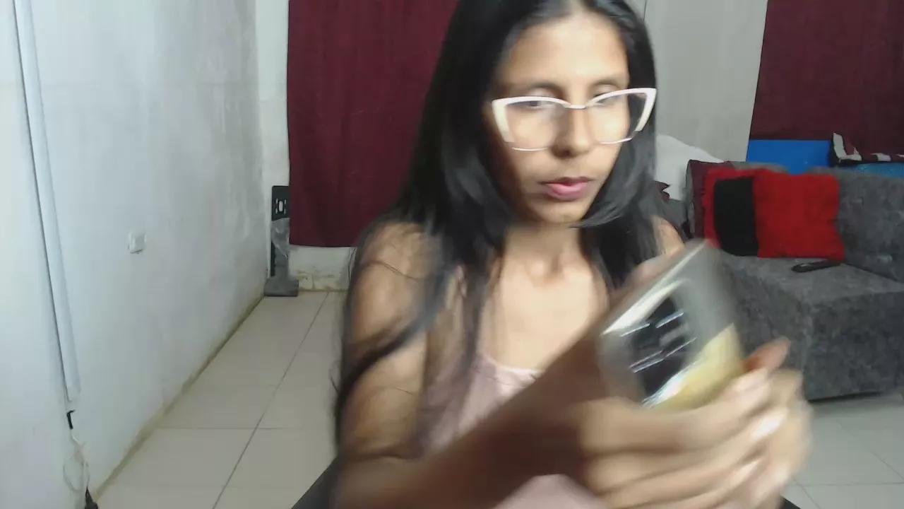 Saharii02 from Cam4