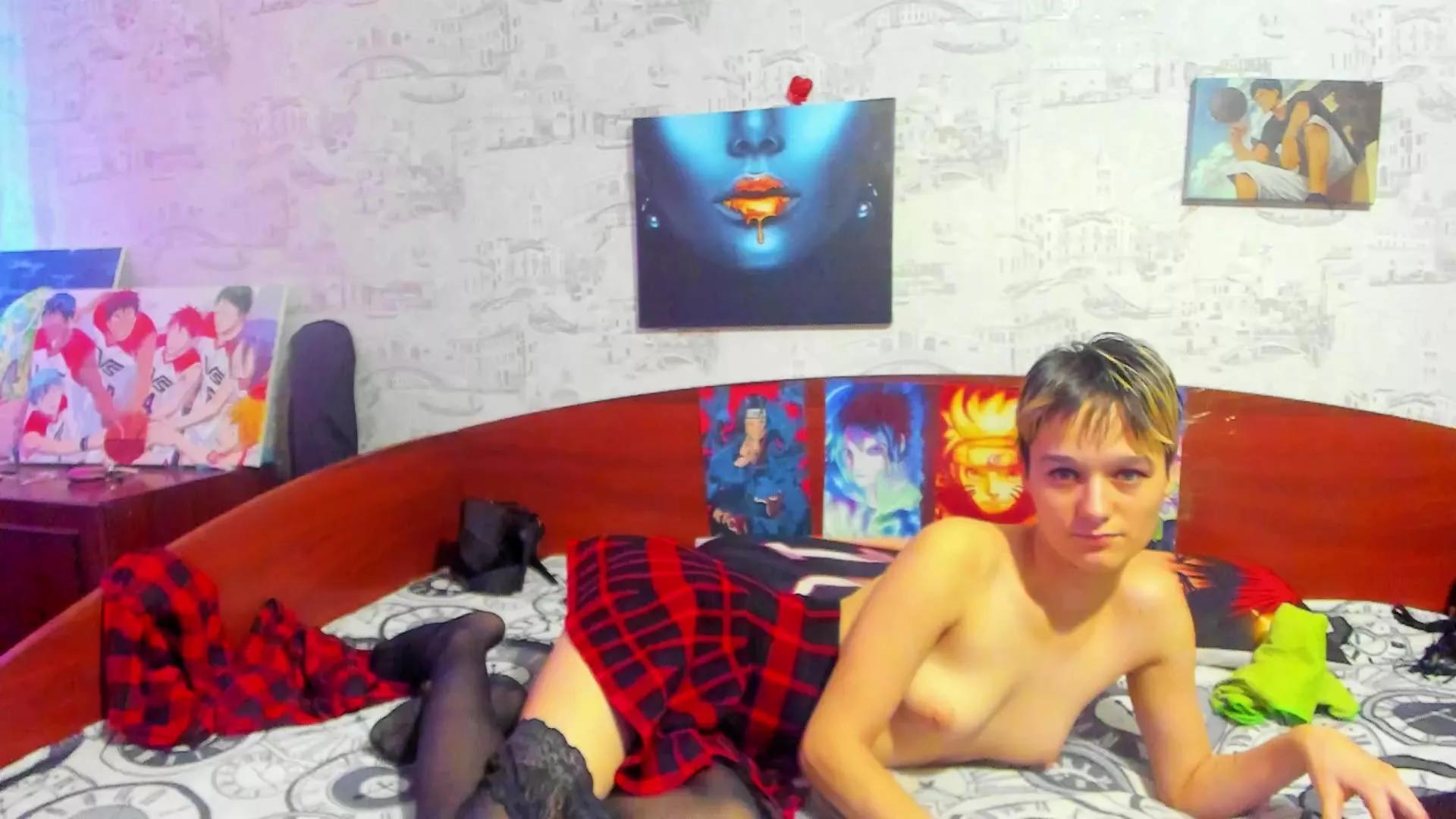 SakuraUchiha webcams show profile image 