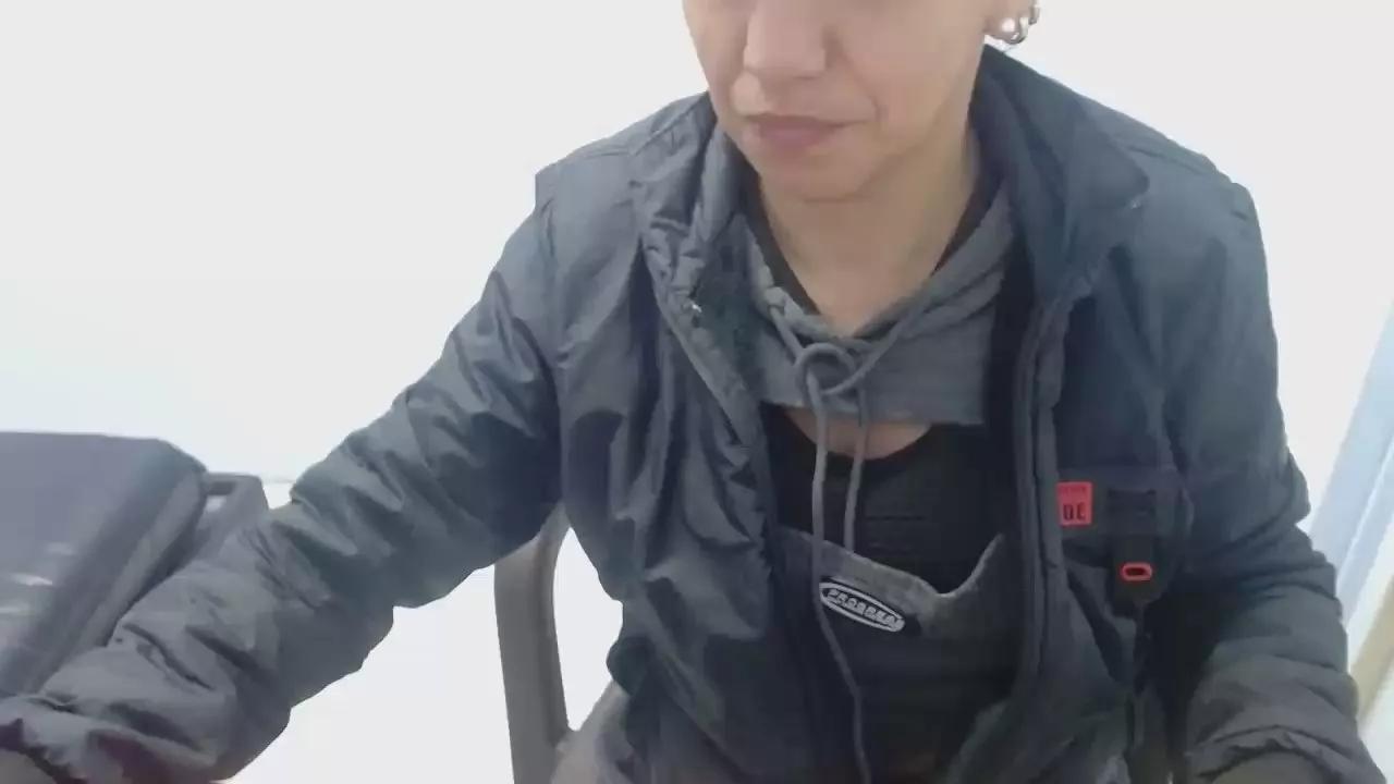 SamanthaRedsx21 from Cam4