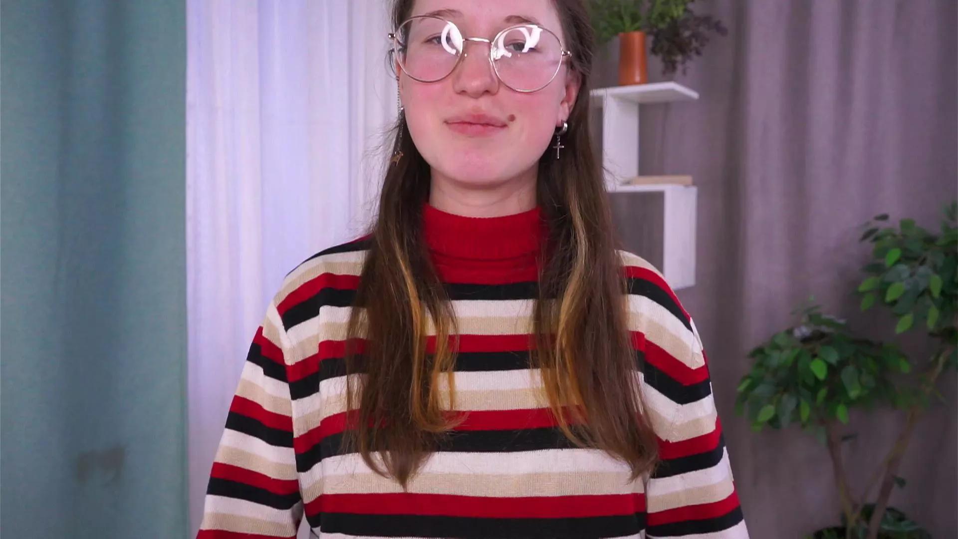 Sammy_bubbles on Cam4